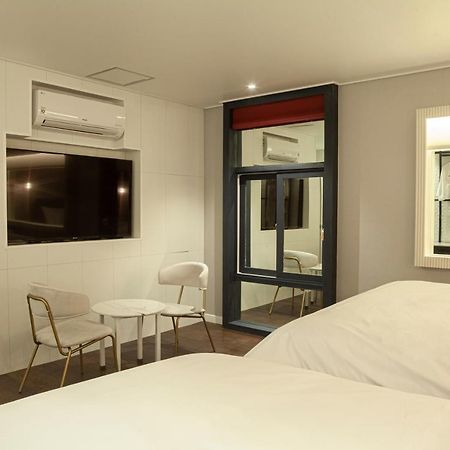 Sinan Equelim Hotel Gwangju Metropolitan City Exterior foto