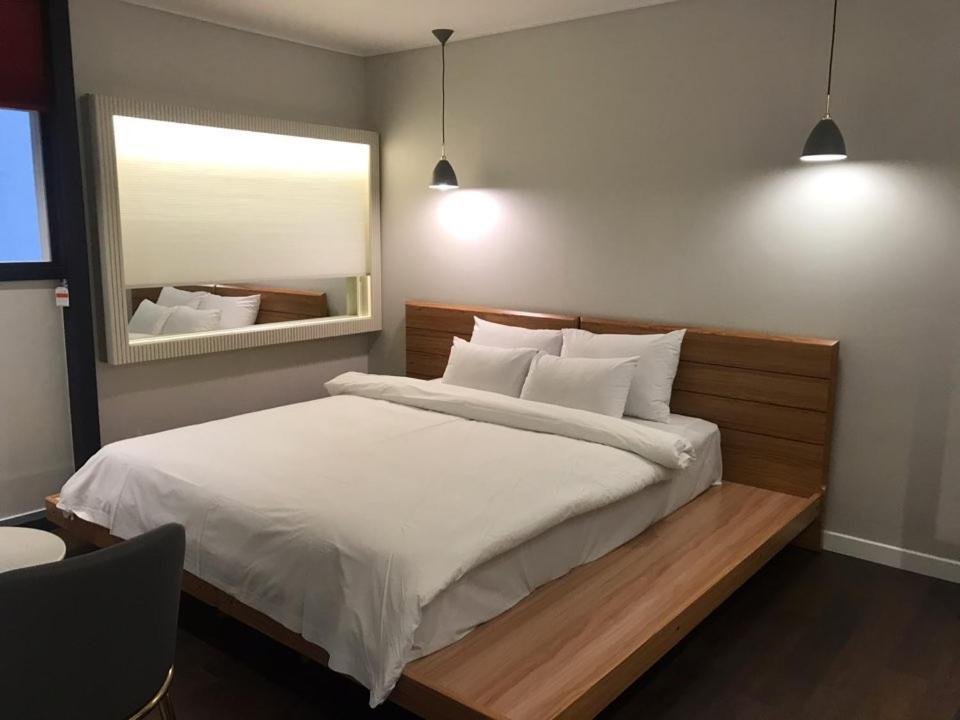 Sinan Equelim Hotel Gwangju Metropolitan City Exterior foto
